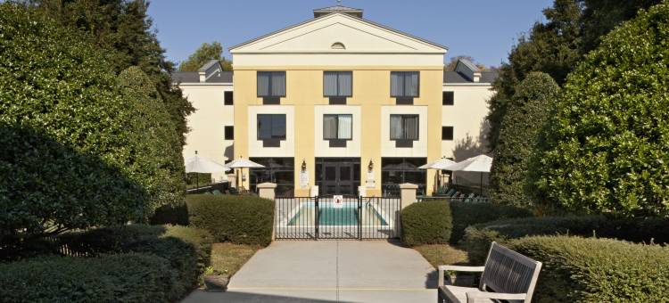 夏洛特机场希尔顿逸林酒店(DoubleTree by Hilton Charlotte Airport)图片