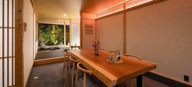 町家 宮川町  HANATOKII 花刻 (整棟出租)(Hanatoki Machiya Holiday Home)图片