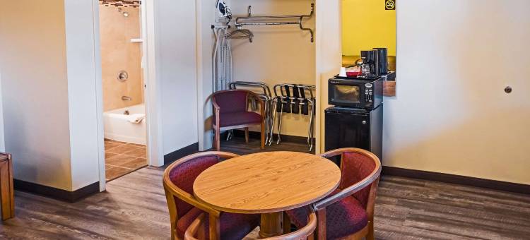 罗德威酒店-阿尔伯克基市中心Rt66(Rodeway Inn Albuquerque Downtown on Rt 66)图片