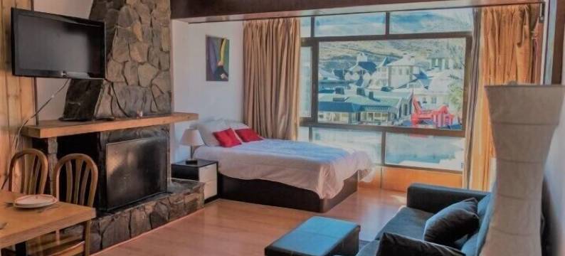 托多西亚拉内华达巴哈区 - 缆车旁(Todosierranevada Zona Baja - Montblanc Vistas A la Montana - Junto a Los Telecabinas)图片