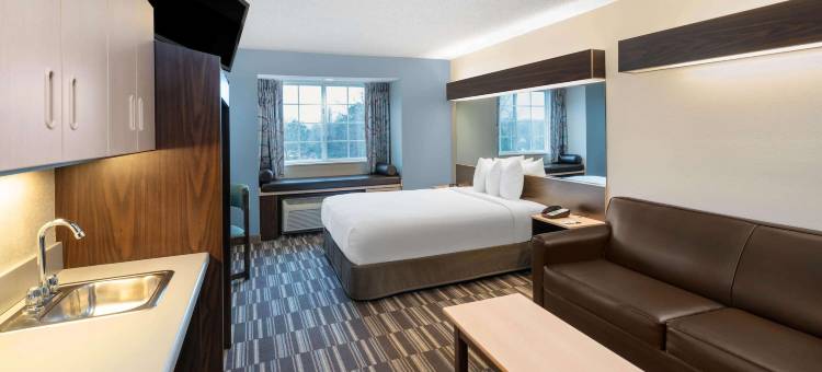 北哥伦布温德姆麦客达套房酒店(Microtel Inn & Suites by Wyndham Columbus North)图片