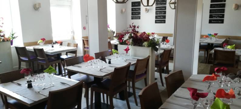 洛吉斯德拉波斯特酒店 - 塞西尔之家(Logis Hôtel de la Poste - Chez Cécile)图片