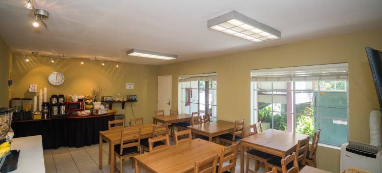 圣迭戈-市中心-会议中心戴斯酒店(Days Inn by Wyndham San Diego/Downtown/Convention Center)图片