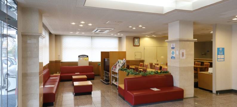 高冈站前微笑酒店(Smile Hotel Takaoka Ekimae)图片