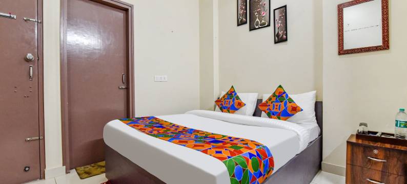 Fabhotel 月光宫殿(FabHotel Moon Light Palace)图片