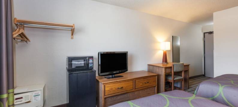 邓巴-查尔斯顿地区速8酒店(Super 8 by Wyndham Dunbar/Charleston Area)图片