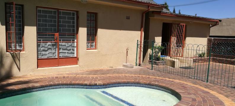 奈希尔度假屋 & 月见草小屋酒店(Naisar Holiday Home & Cottage Primrose)图片