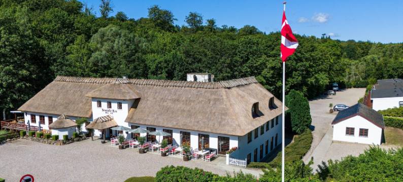 波姆雷库罗酒店(Bromølle Kro)图片