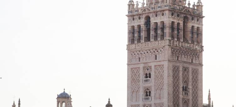 Q＆Q大教堂套房酒店(Guzman El Bueno Suites)图片