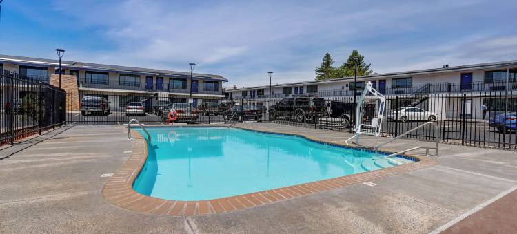 尤凯亚北6号汽车旅馆(Motel 6 Ukiah, CA - North)图片