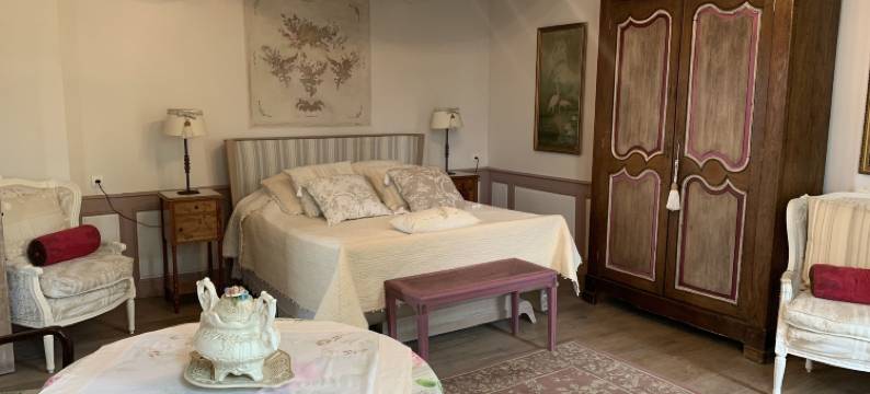 法伊鲁克斯城堡(Le Château de Failloux, Piscine intérieure)图片