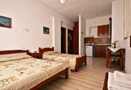 Alexios Studios Hotel Overview