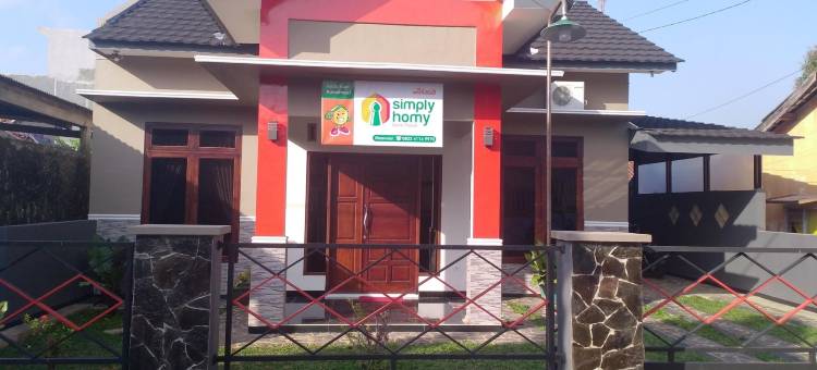 Simply Homy的普尔巴林加市中心民宿(Homestay Purbalingga Tengah Kota by Simply Homy)图片
