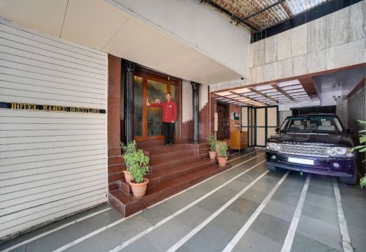 Ramee Guestline Hotel Khar Hotel Overview