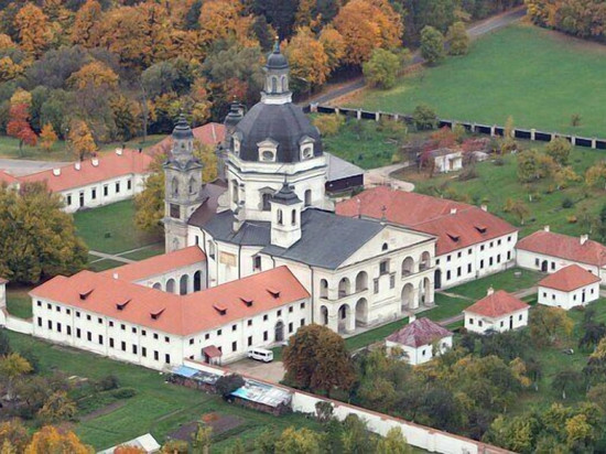 三塔克斯贝斯特韦斯特酒店