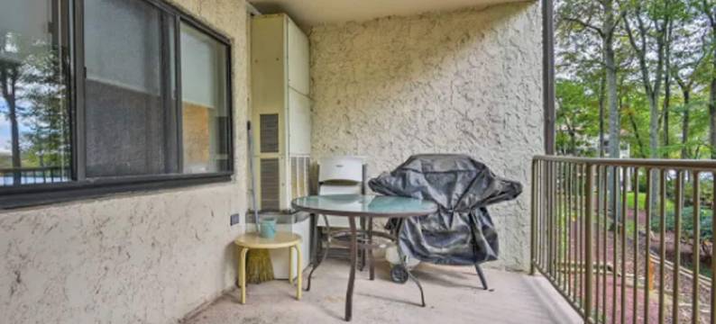 舒适波科诺熊山奔逃酒店(Cozy Pocono Mountain Escape)图片