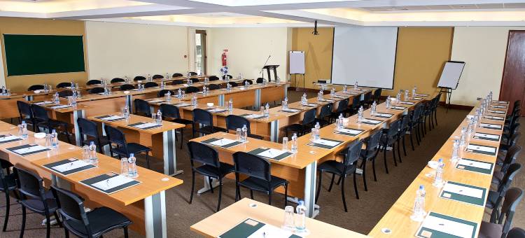 东非大裂谷高尔夫度假村小屋(The Great Rift Valley Lodge & Golf Resort)图片