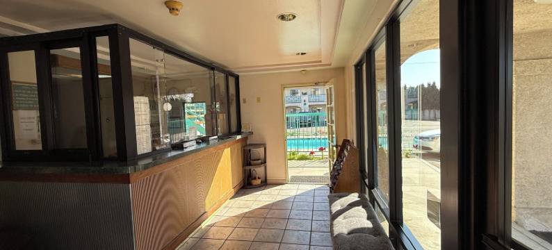 节日酒店- 贝尔花园/ 洛杉矶(Fiesta Inn Los Angeles - Bell Gardens)图片