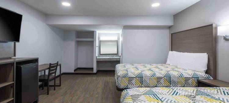 6号汽车旅馆锡克里，北卡罗来纳州(Motel 6 Hickory, NC)图片