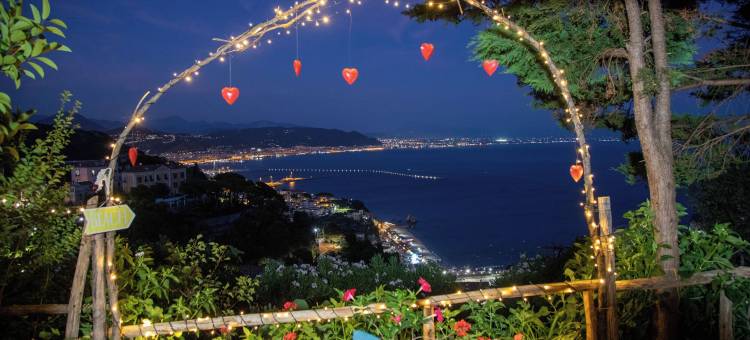 阿马尔菲海岸的石榴树(Il Melograno in Costa d'Amalfi - Romantic Experience)图片