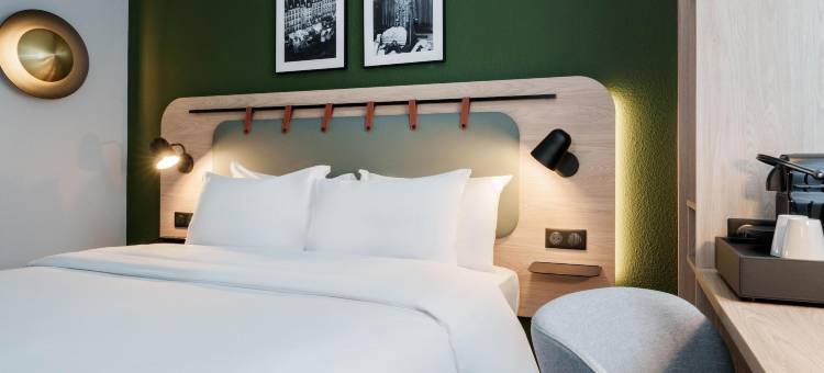 巴黎西苏雷内斯桥康铂酒店(Campanile Paris Ouest - Pont de Suresnes)图片