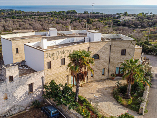 马塞里亚琉璃普尔克拉酒店