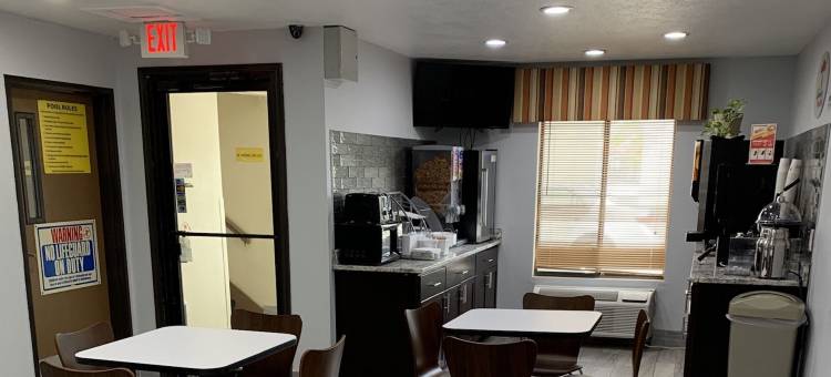 林肯速8酒店(Super 8 by Wyndham Lincoln IL)图片