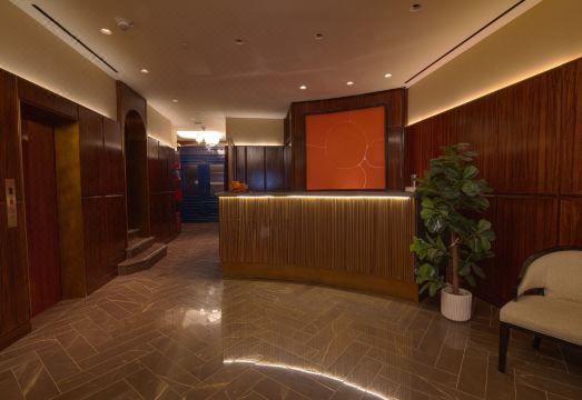 Iroquois New York Times Square Hotel Overview