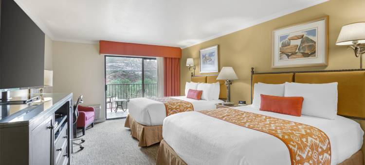 阿罗约罗布莱奥尔湖畔贝斯特韦斯特优质套房酒店(Best Western Plus Arroyo Roble Hotel  Creekside Villas)图片