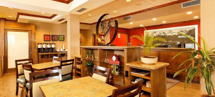 蒙特罗斯欢朋酒店(Hampton Inn Montrose)图片