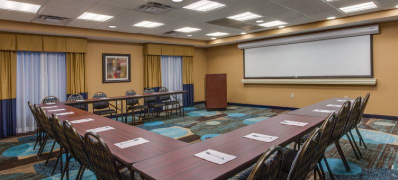 希尔顿欢朋酒店-克利尔菲尔德(Hampton Inn Clearfield)图片