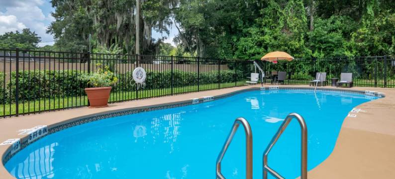 舒适套房酒店-近迪兰大学(Comfort Inn & Suites DeLand - Near University)图片