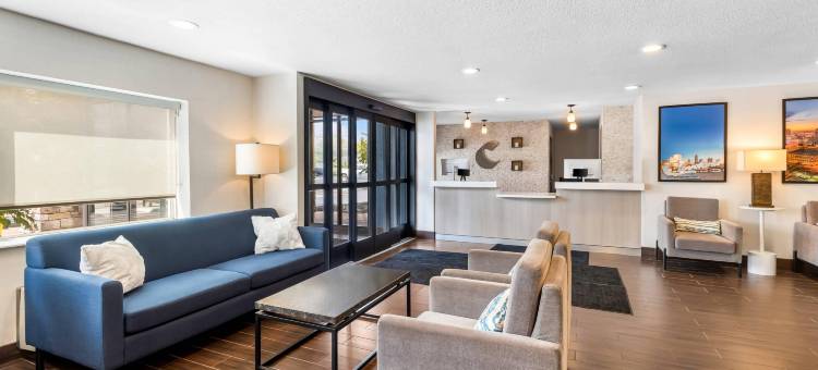 梅菲尔德高地克利夫兰东舒适酒店(Comfort Inn Mayfield Heights Cleveland East)图片