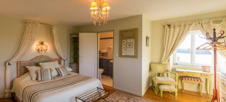 圣马洛拉巴比奈斯民宿(Chambres d'Hotes Saint Malo la Barbinais Bed&Breaksfast)图片