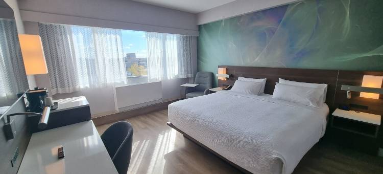 蒙特利尔机场阿蒙广场酒店，温德姆Trademark精选(Armon Plaza Montreal Airpt, Trademark Collection by Wyndham)图片