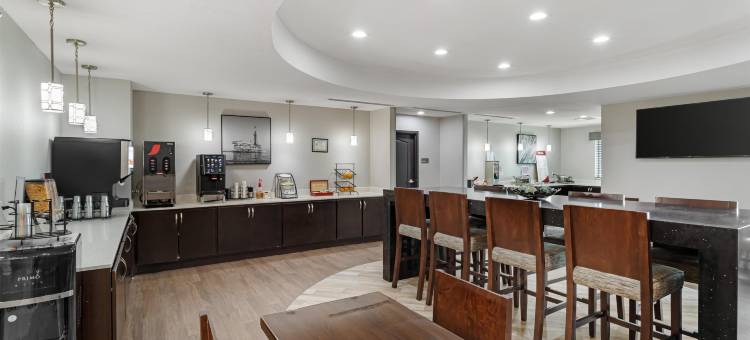 贝城贝斯特韦斯特优质套房酒店(Best Western Plus Bay City Inn  Suites)图片