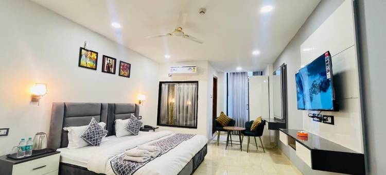 苏丹普尔芳香酒店(Aroma Hotel Sultanpur)图片
