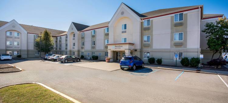 路易斯维尔杰佛逊顿美茵斯坦套房酒店(MainStay Suites Louisville Jeffersontown)图片