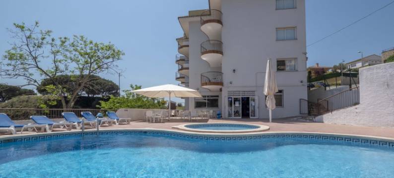 蒙塔尼亚马尔AR家庭公寓(Apartamentos AR Muntanya Mar)图片