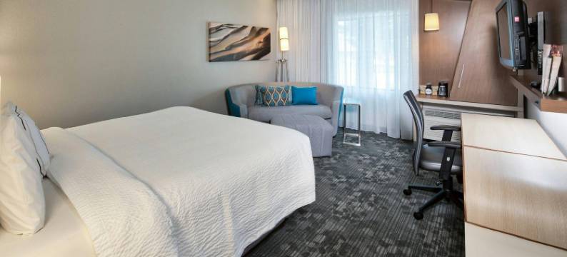 岩石丘万怡酒店(Courtyard Rock Hill)图片