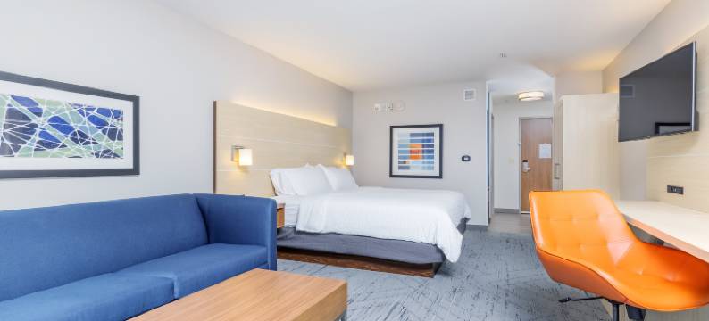 梅德福智选假日套房(Holiday Inn Express & Suites MEDFORD by IHG)图片