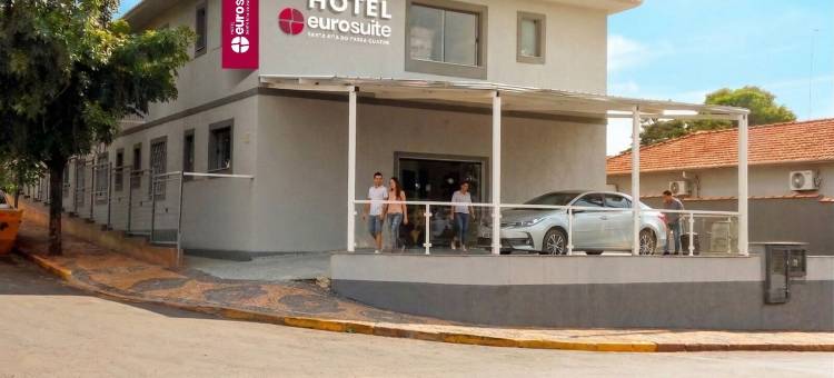 欧式套房 圣丽塔杜帕萨夸特罗(Euro Suite Santa Rita do Passa Quatro)图片