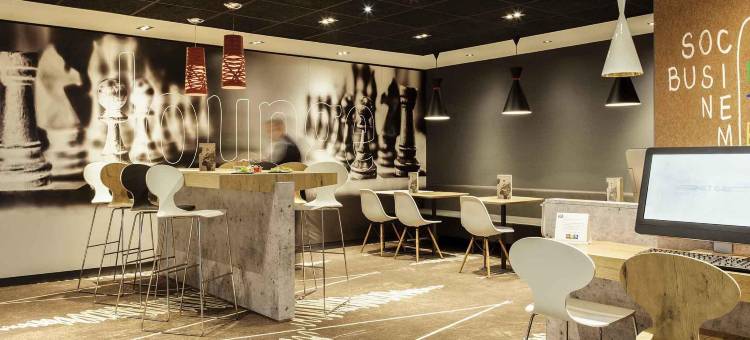 宜必思爱丁堡市中心皇家大道猎人广场宜必思(Ibis Edinburgh Centre Royal Mile - Hunter Square)图片