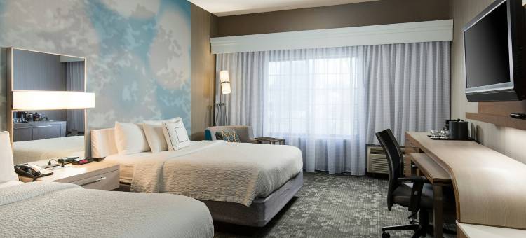 堪萨斯城东蓝泉城万怡酒店(Courtyard Kansas City East/Blue Springs)图片