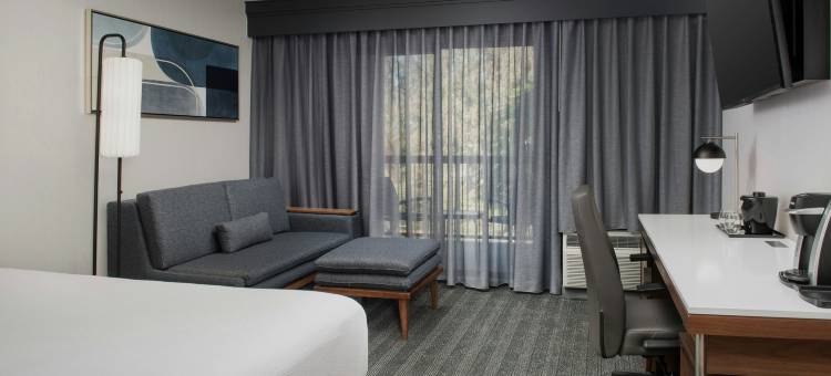 圣迭戈卡尔斯巴德万怡酒店(Courtyard San Diego Carlsbad)图片