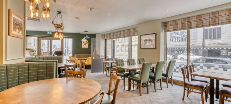 布莱克浦普瑞米尔酒店(北码头)(Premier Inn Blackpool (North Pier))图片
