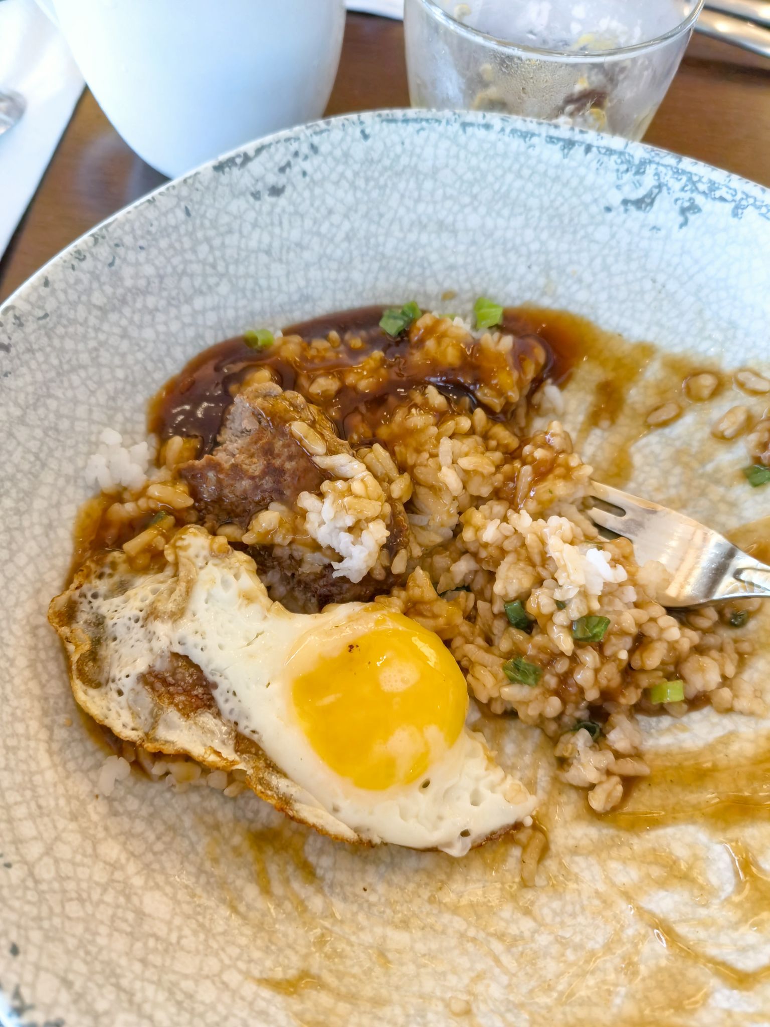 非常优秀的酒店，早饭的loco moco很符合中国胃，晚上还有diy助眠的小香囊在酒店门口领取，很用