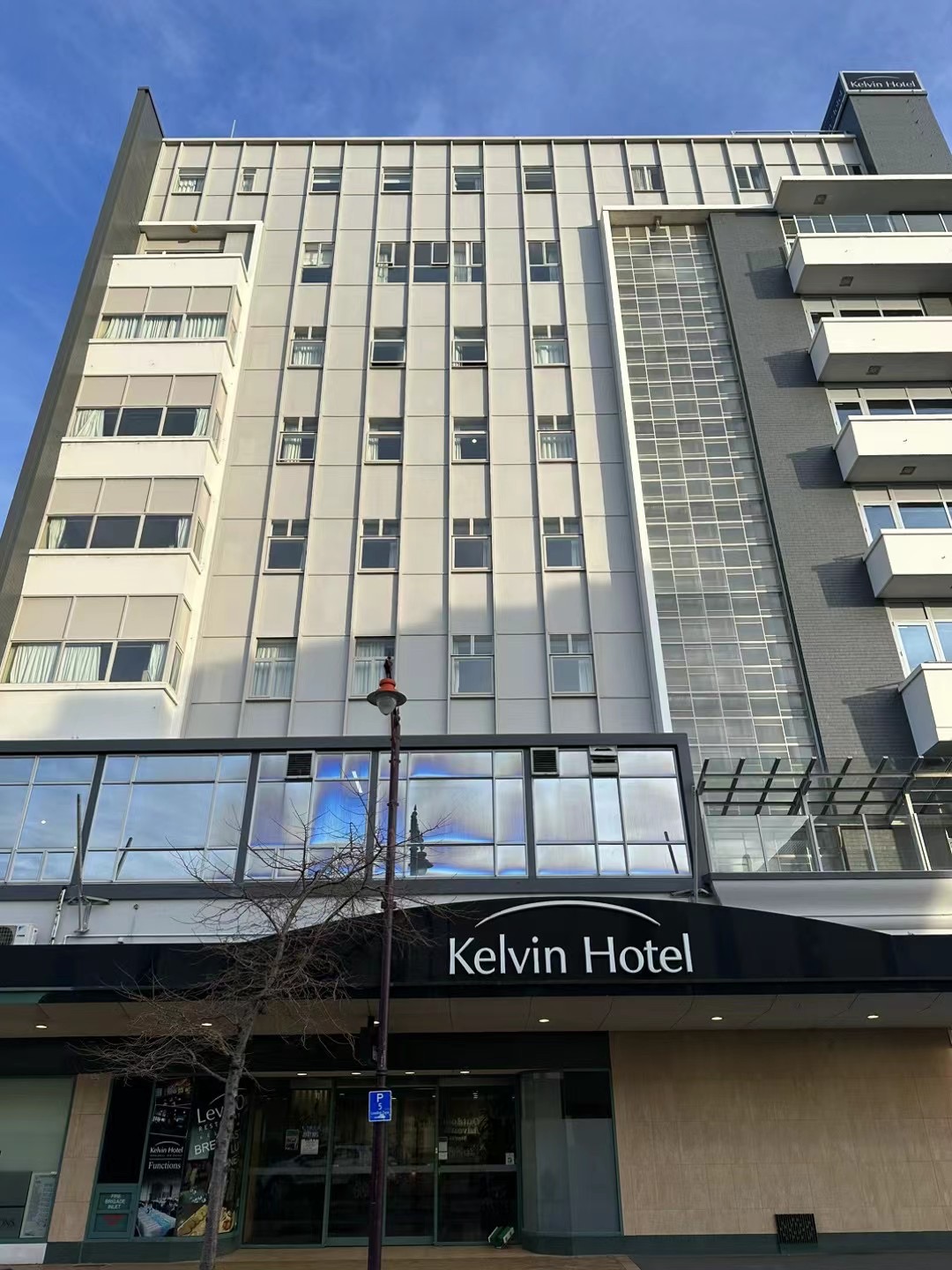 Kelvin Hotel是新西兰自然遗产探险公司（Heritage-Expeditions）的签约酒