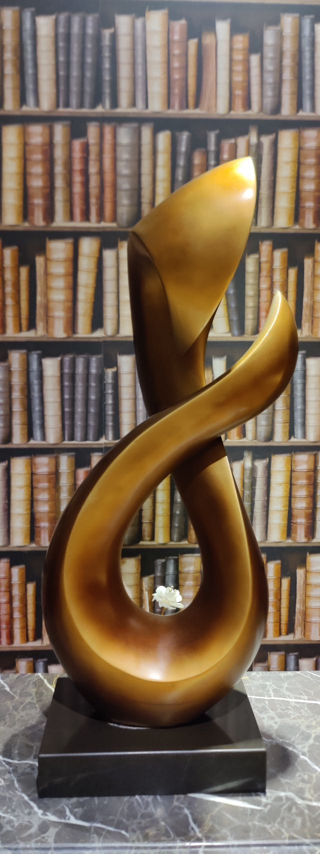 这个酒店可以说是非常不错了,房间虽说旧一_蓝海御华温泉酒店东营打卡