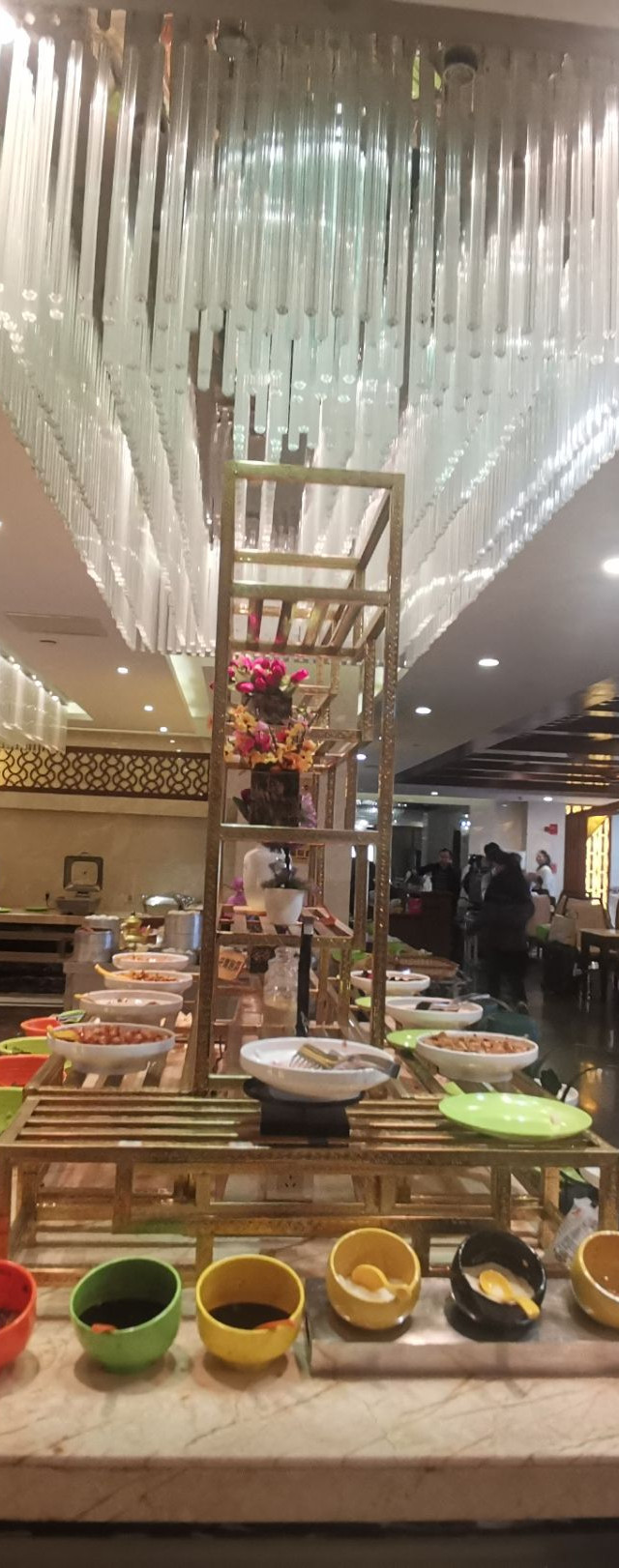 环境:好,停车位很多,离独克宗古城不超过_怡程酒店香格里拉打卡